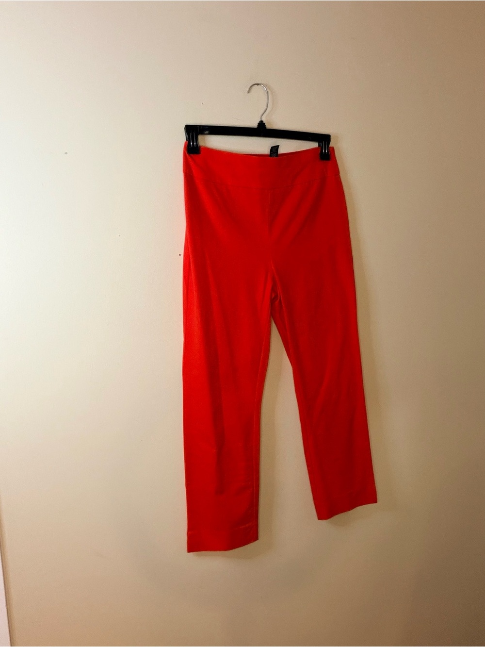 Chico's Red Cropped Straight-Leg Ponte Pants